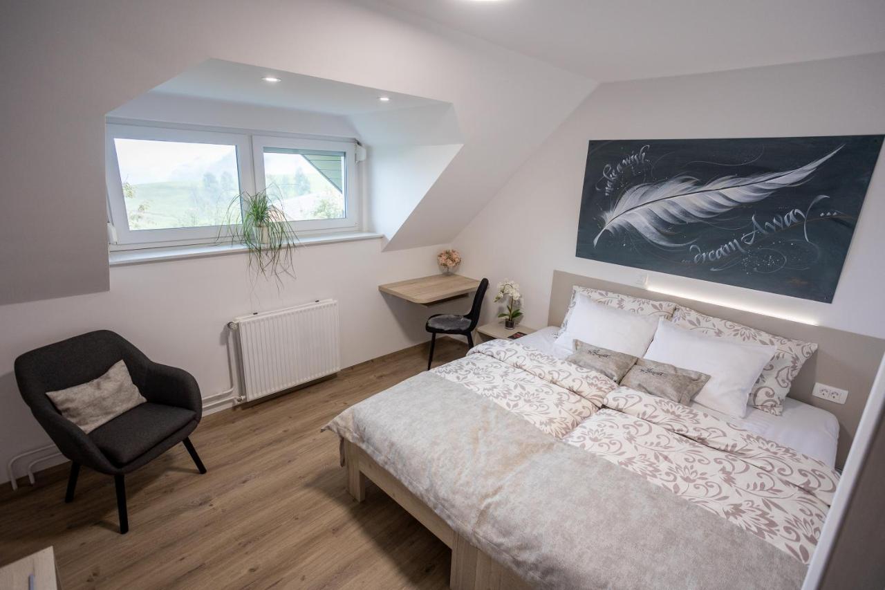 Apartmaji Pr Smolet Škofja Loka Dış mekan fotoğraf