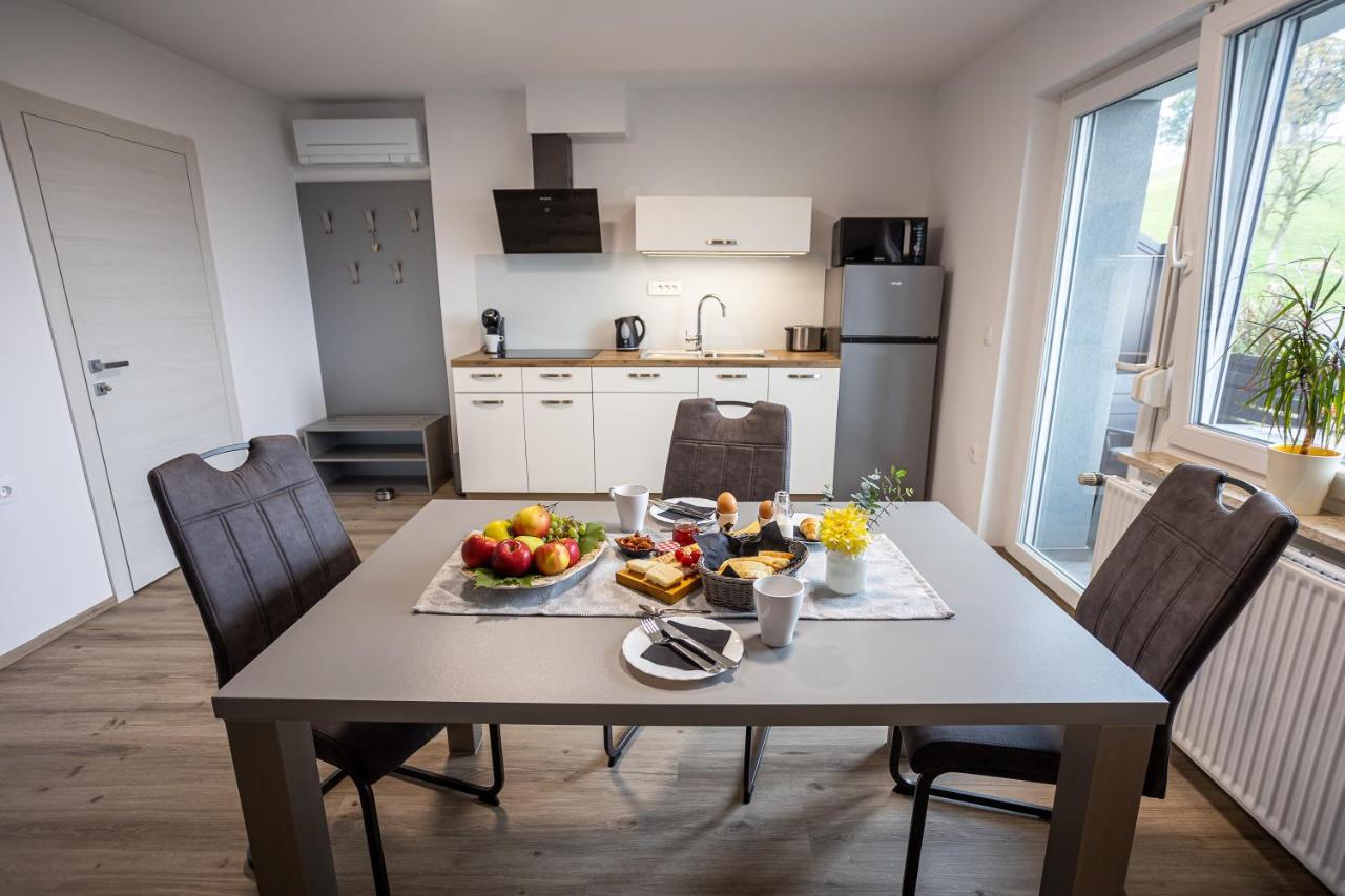 Apartmaji Pr Smolet Škofja Loka Dış mekan fotoğraf
